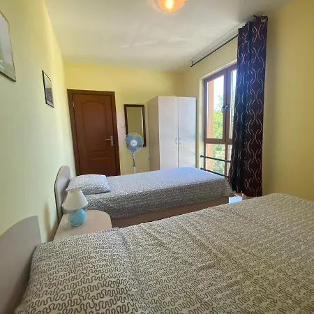 Amadeus 1 - 13B Large Two Bedroom Apartment Sunny Beach Exterior photo