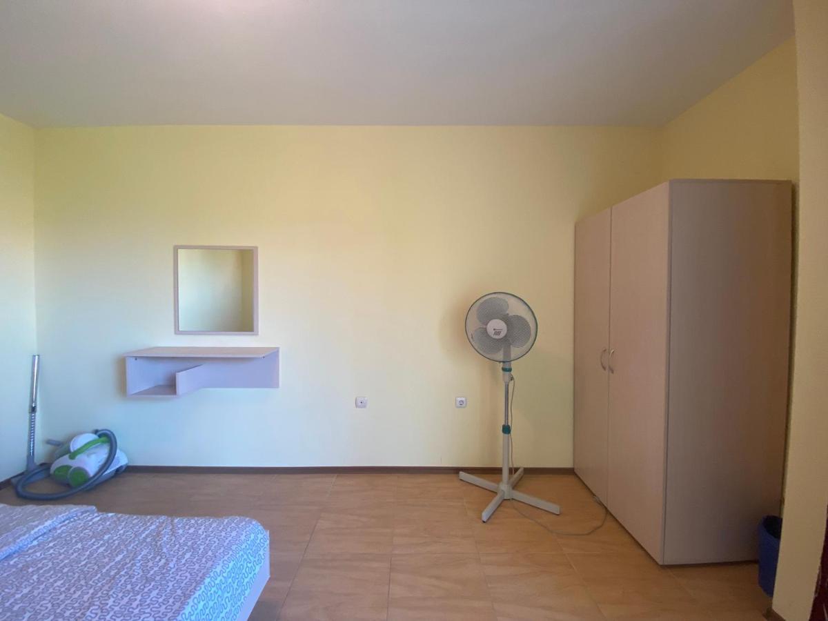 Amadeus 1 - 13b Large Two Bedroom Daire